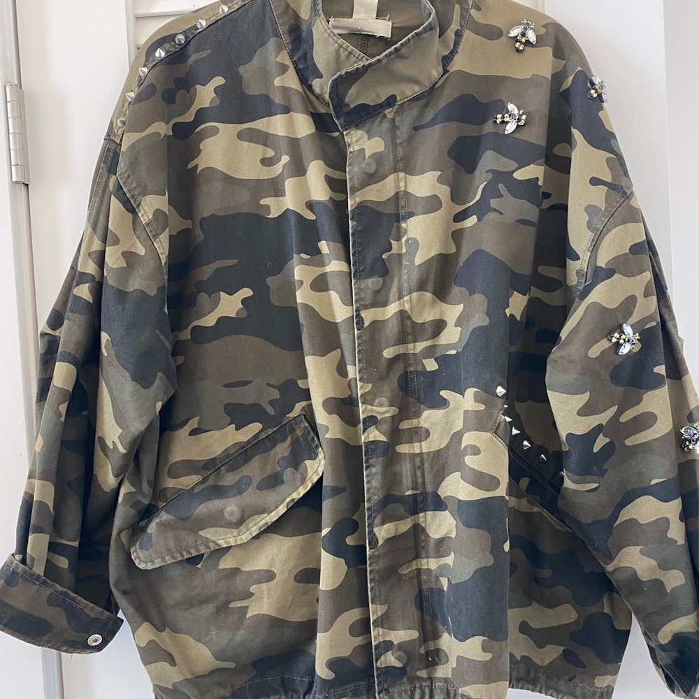 H&M oversized camo jacket